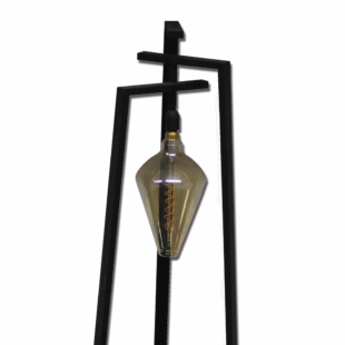 Detail van de Verlichting VerticaLume, met focus op het hoog metalen frame en het slanke, moderne ontwerp. Perfect voor eigentijdse interieurs.